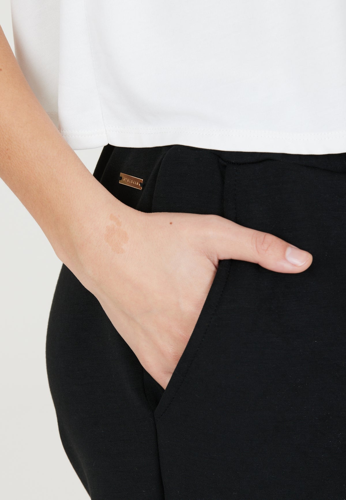 Jacey V2 W Sweat Pants 1001 Black Bild 3