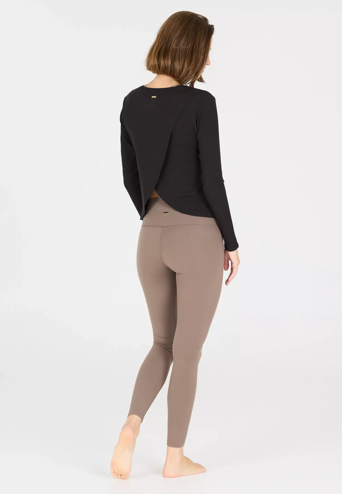 Mandes W L/S Tee Black Black Bild 6