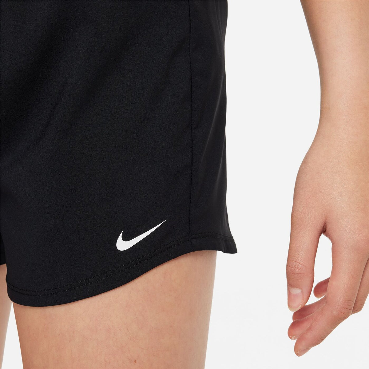 G NK DF ONE WVN HR SHORT BLACK/WHITE Bild 5