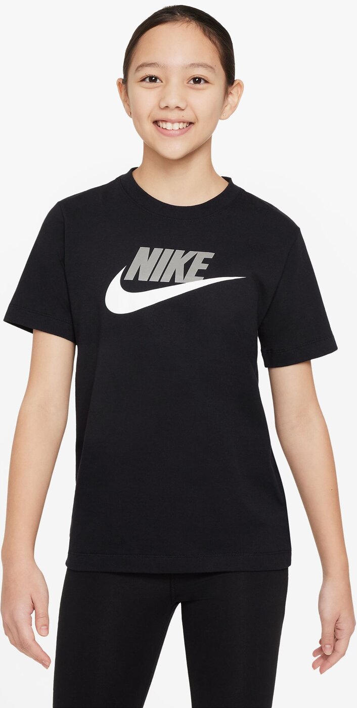 K NSW TEE FUTURA HBR BLACK Bild 1
