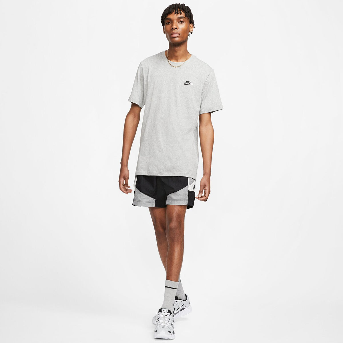 M NSW CLUB TEE DK GREY HEATHER/BLACK Bild 6