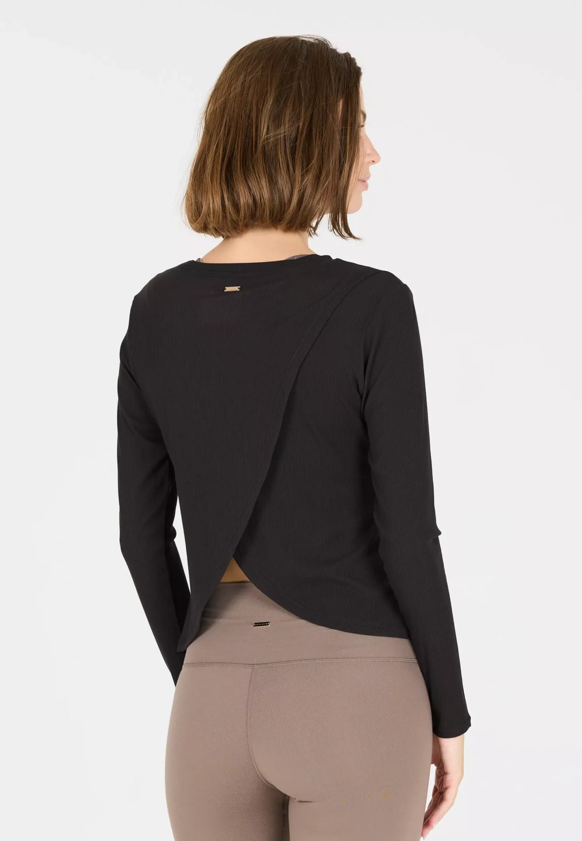 Mandes W L/S Tee Black Black Bild 8