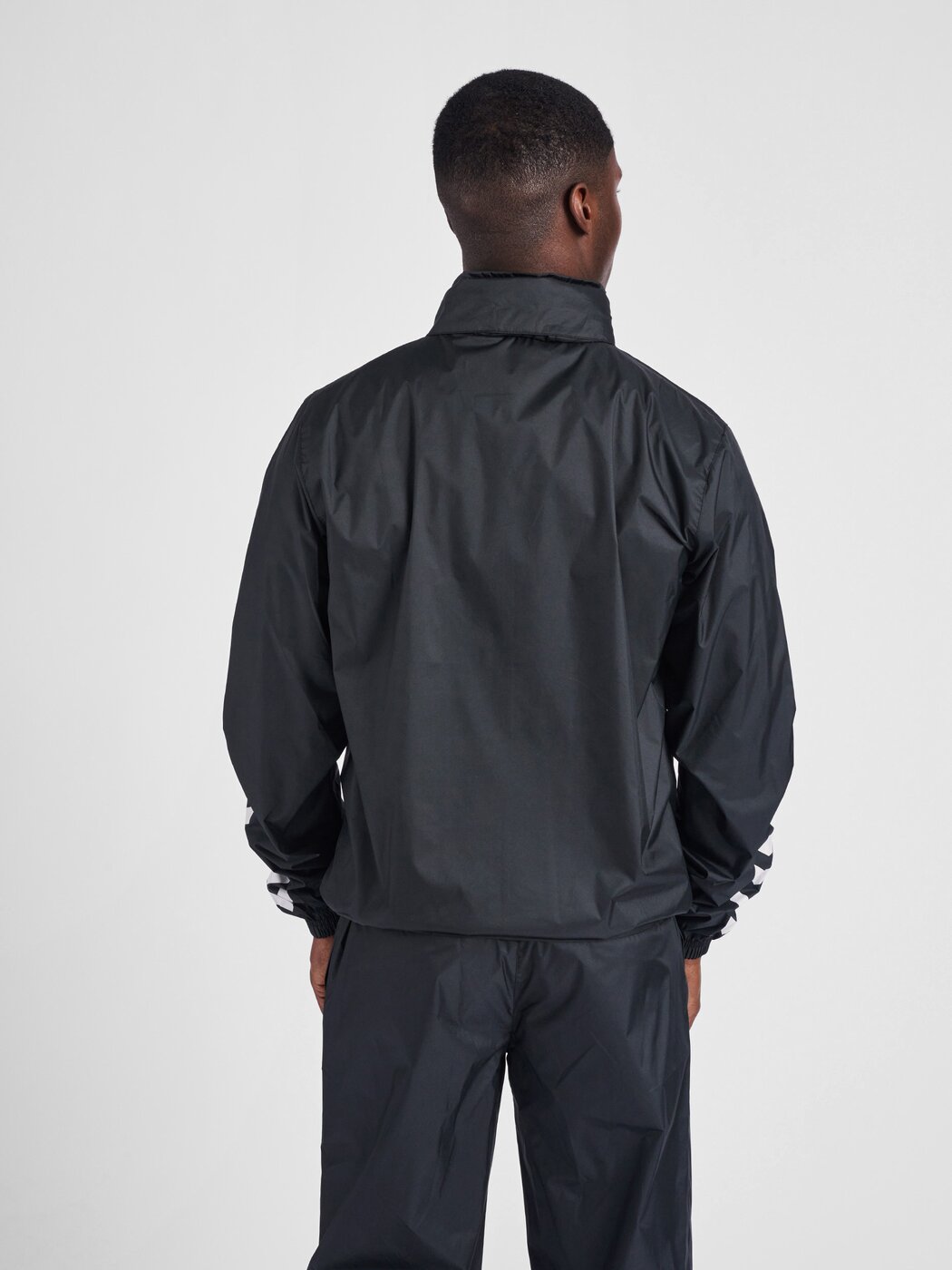 hmlCORE XK SPRAY JACKET 2001 BLACK Bild 5