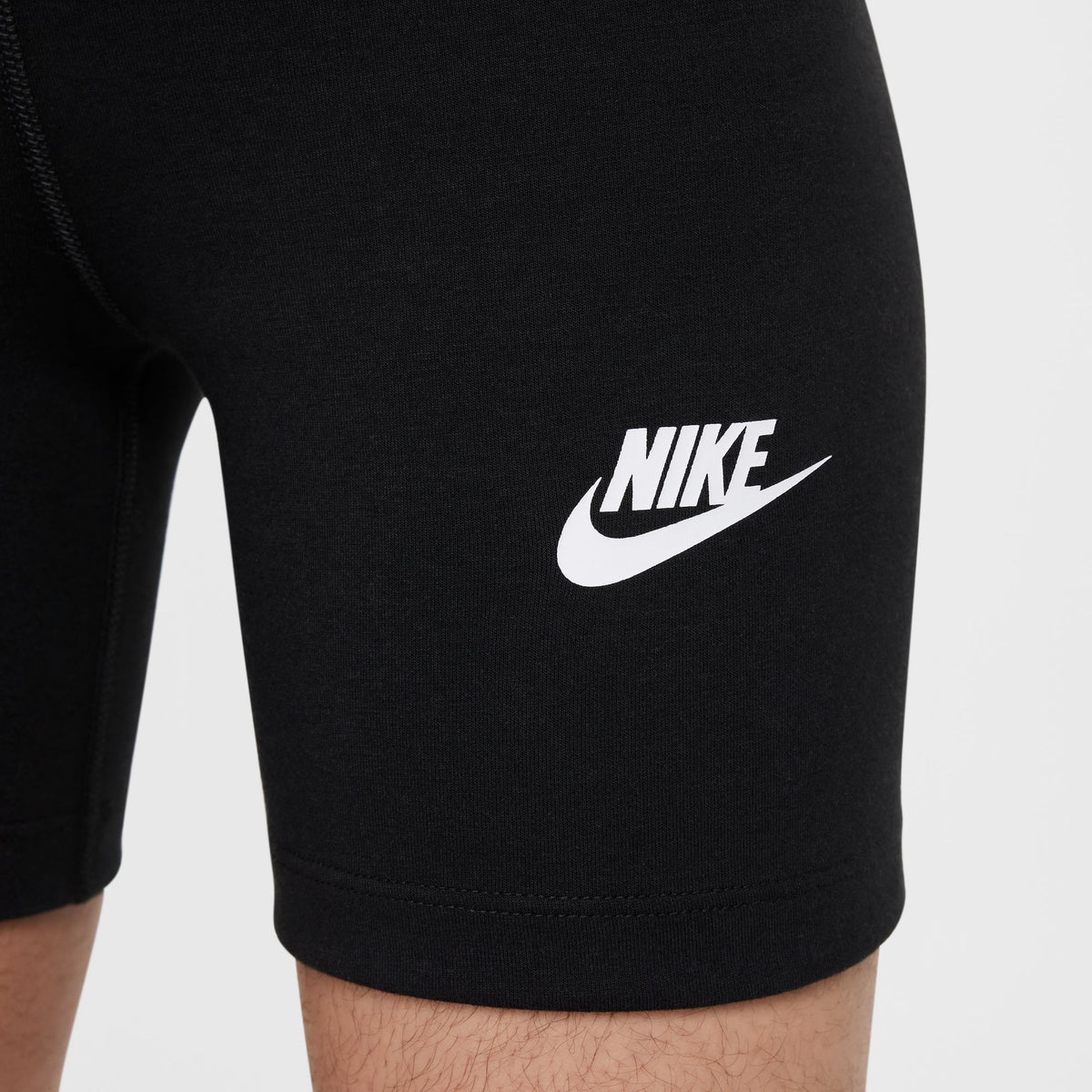 G NSW CLSSC 5IN HR BIKE SHORT BLACK/WHITE Bild 4