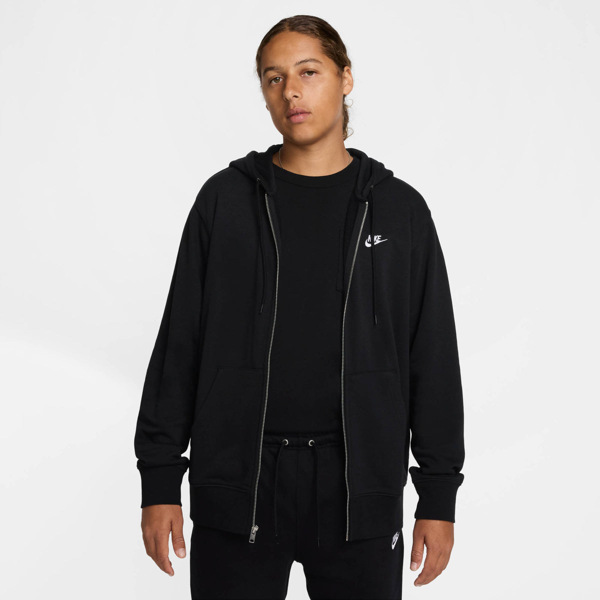 M NK CLUB FT FZ HOODIE 010 010 Bild 1