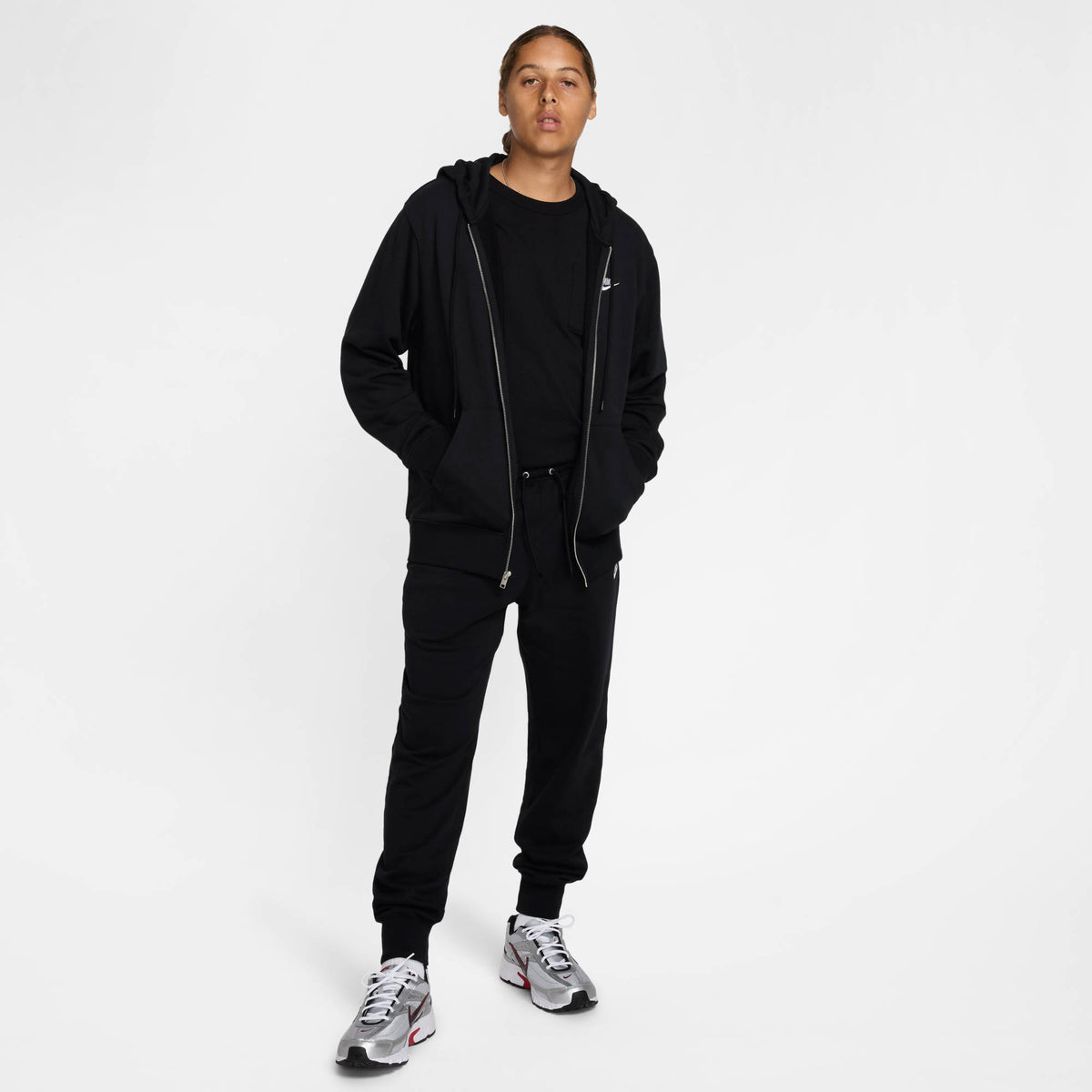 M NK CLUB FT JOGGER 010 010 Bild 5