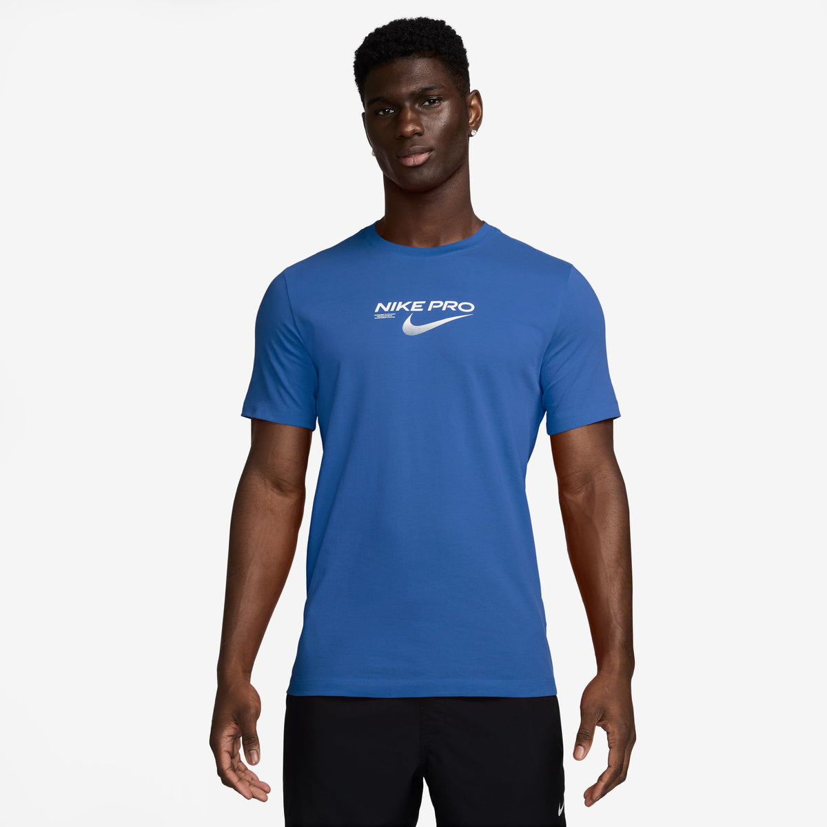 M NK DF TEE NIKE PRO TRAINING MIDNIGHT NAVY/HYPER CRIMSON MIDNIGHT NAVY/HYPER CRIMSON Bild 1