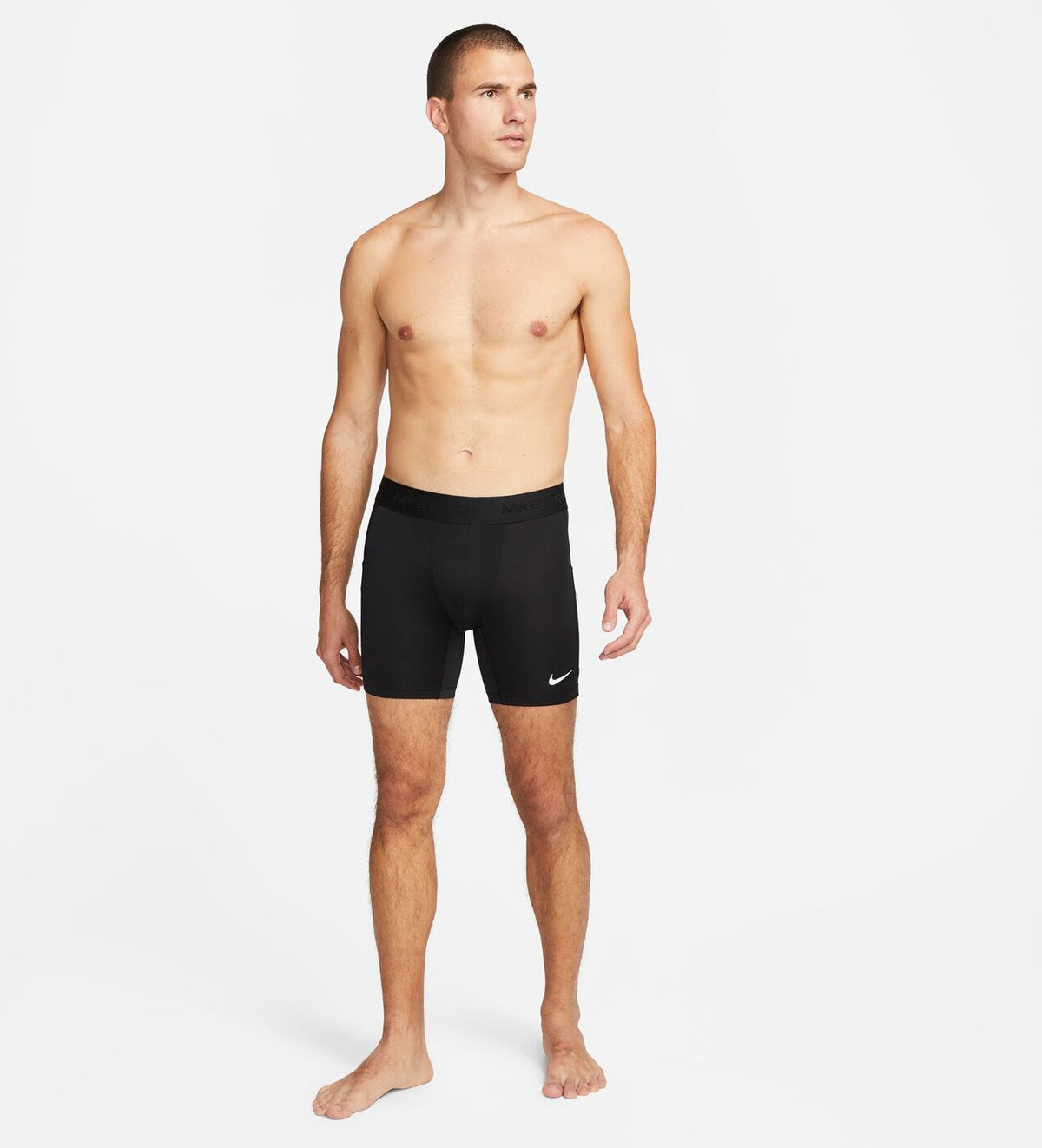 M NP DF SHORT BLACK/WHITE Bild 4