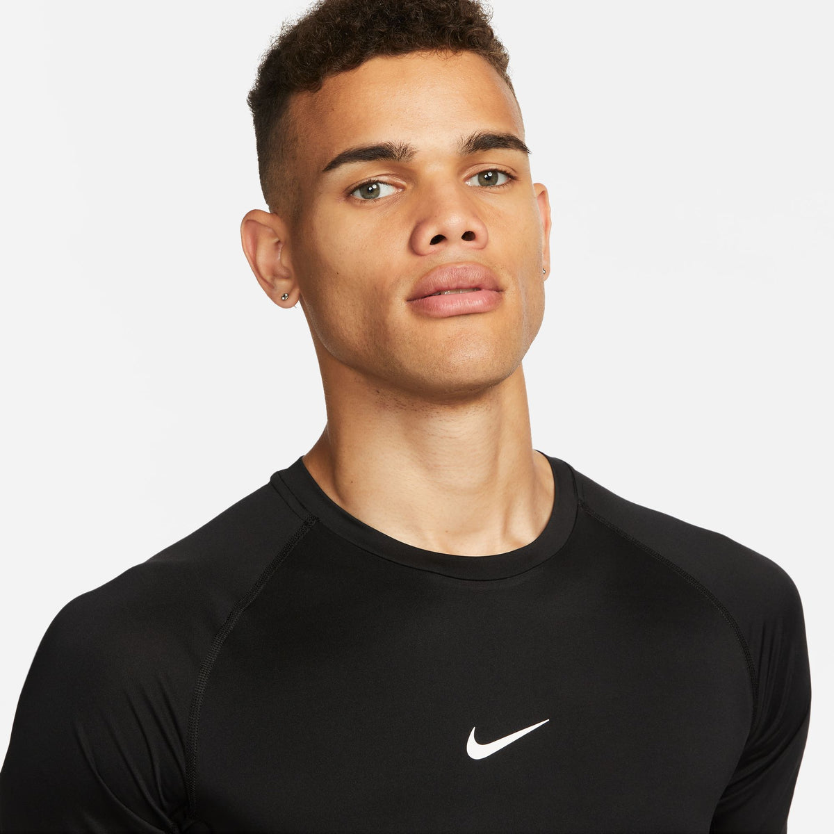M NP DF TIGHT TOP SS BLACK/WHITE Bild 3