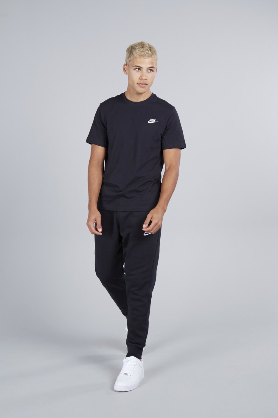 M NSW CLUB TEE BLACK/WHITE Bild 4
