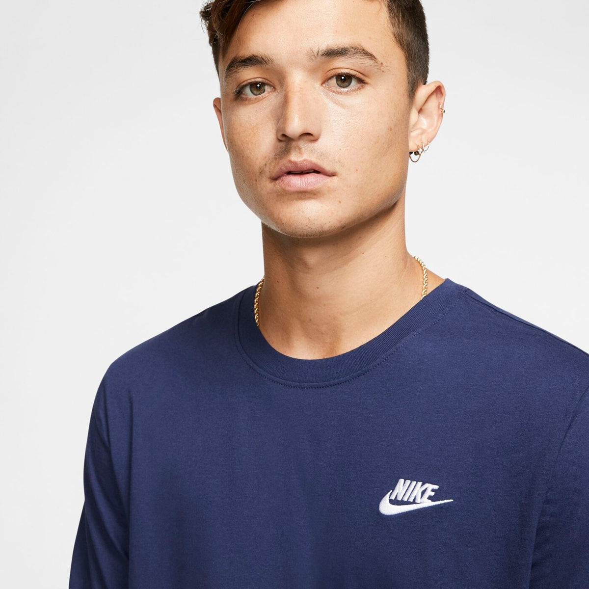 M NSW CLUB TEE MIDNIGHT NAVY/WHITE Bild 3