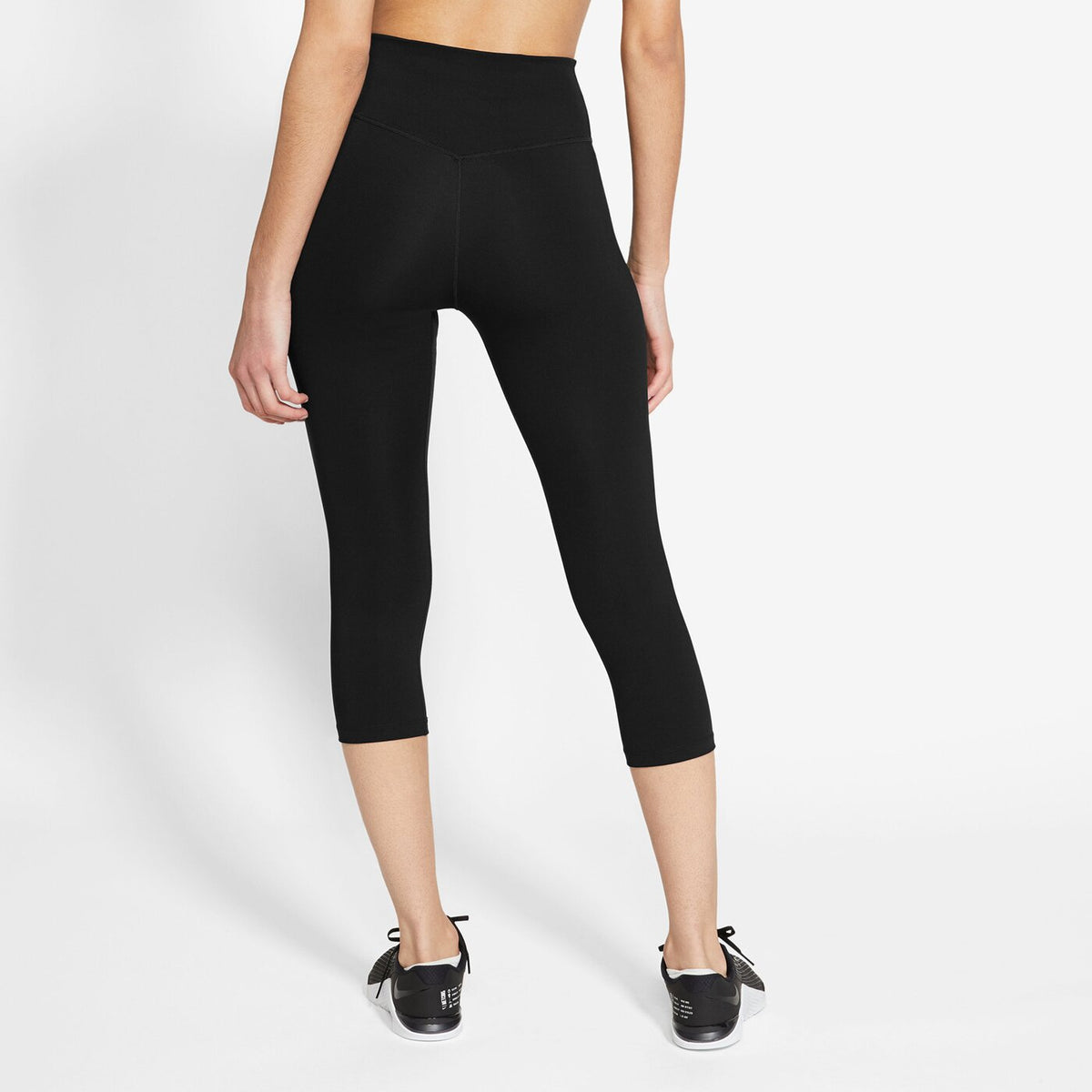 W NK ONE DF MR CPRI TGT BLACK/WHITE Bild 1