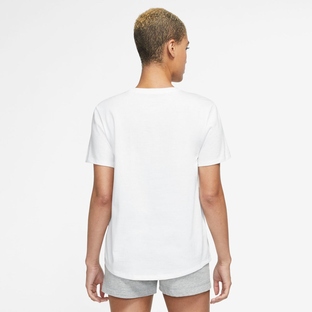 W NSW TEE CLUB WHITE Bild 2