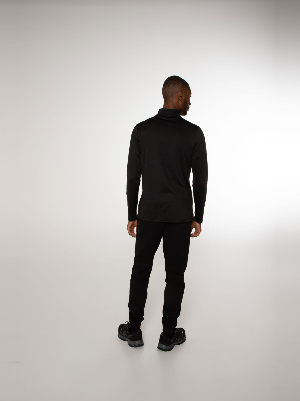 REWILL 1/4 zip top True Black Bild 4