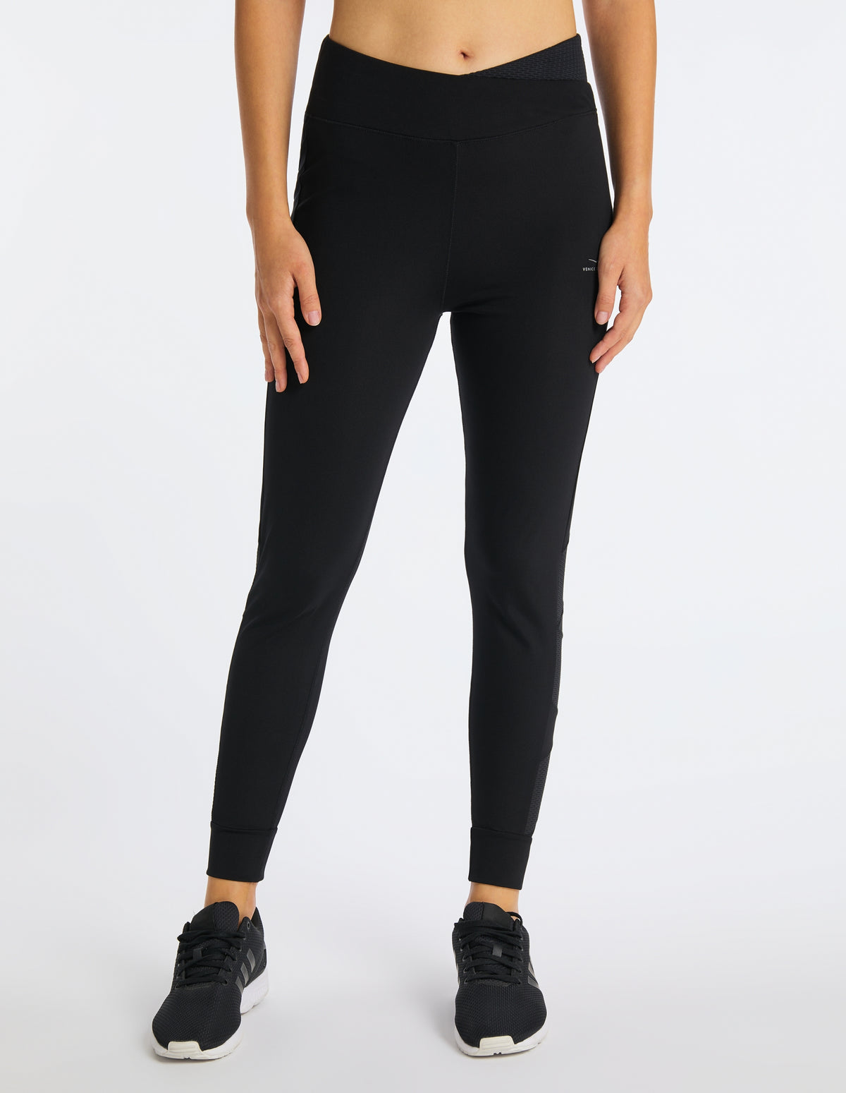 VB_Celentha DCFL Hose 1/1 black Bild 2